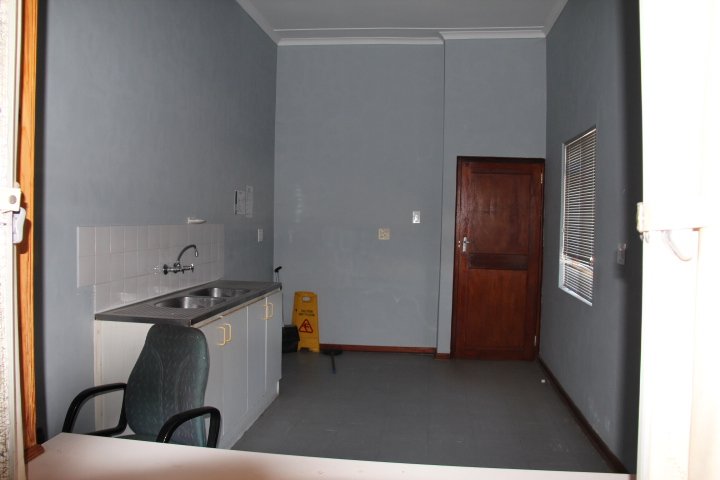 To Let  Bedroom Property for Rent in George Industrial Western Cape
